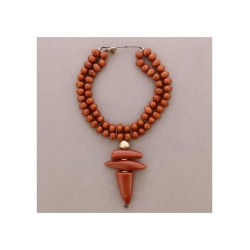 COLLAR CON COLGANTE